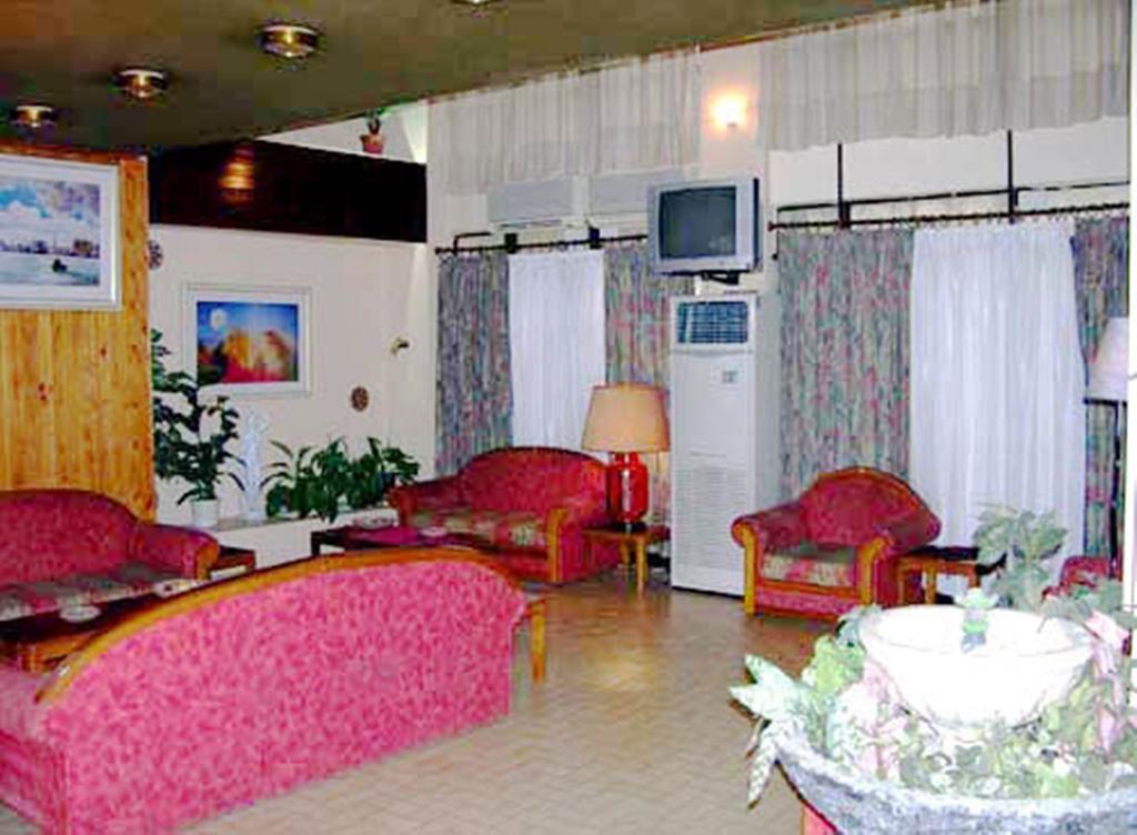 Filoxenia Hotel Athens Ngoại thất bức ảnh